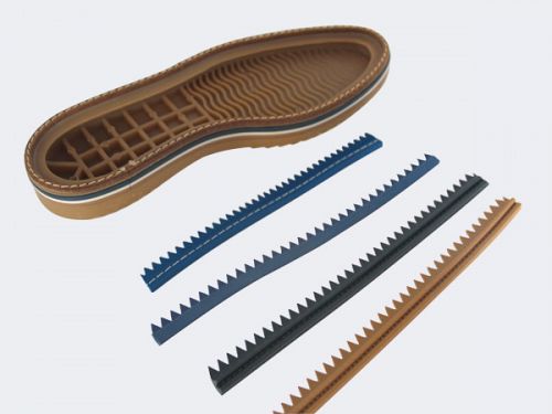 Rubber welt for shoe manufacture